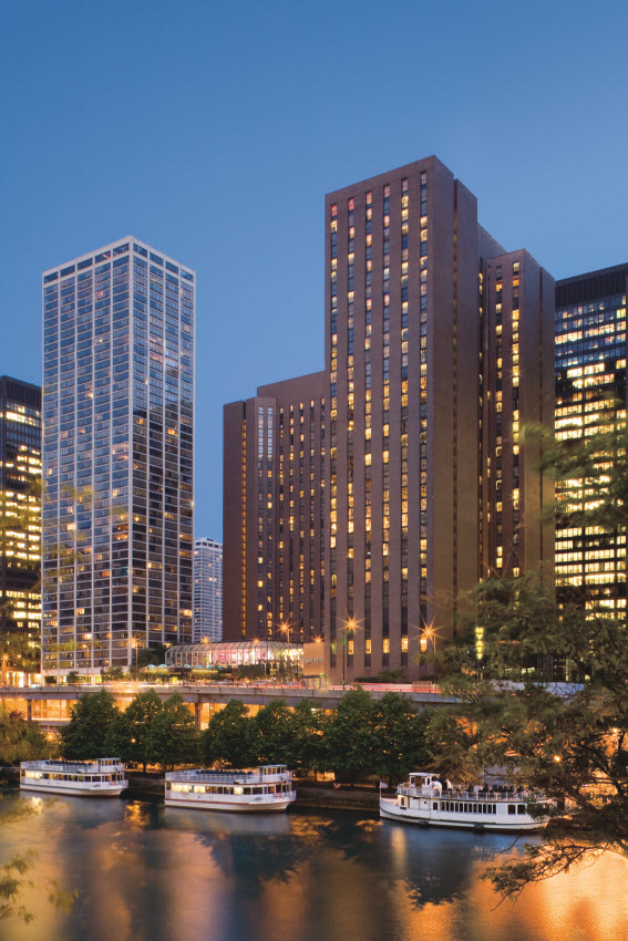 Exclusive Dinner at Hyatt Regency Chicago Comes up Big for Charity